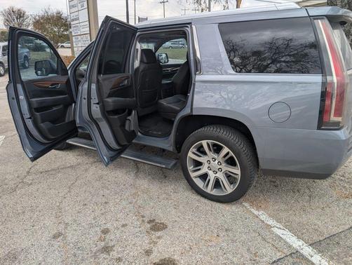 2016 Cadillac Escalade Premium