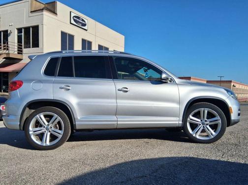 2015 Volkswagen Tiguan Auto R-Line