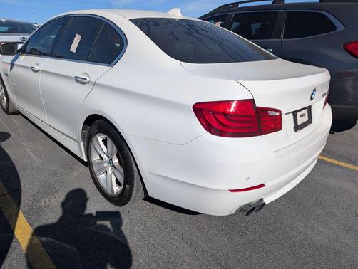 2012 BMW 528 528i Sedan 4D