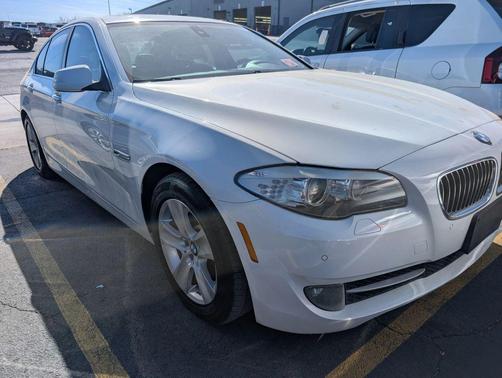 2012 BMW 528 528i Sedan 4D