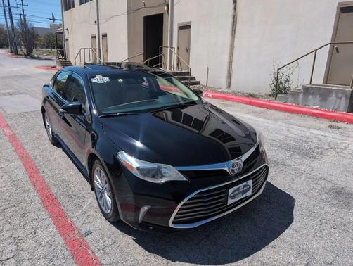 2017 Toyota Avalon Hybrid Limited