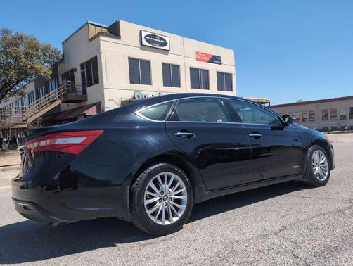 2017 Toyota Avalon Hybrid Limited