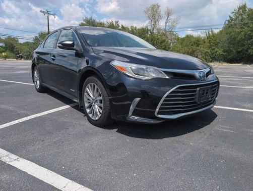 2017 Toyota Avalon Hybrid Limited