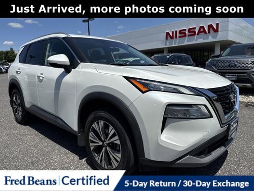 2022 Nissan Rogue SV