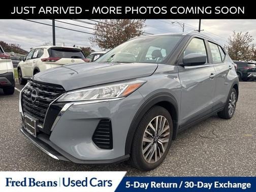 2023 Nissan Kicks SV