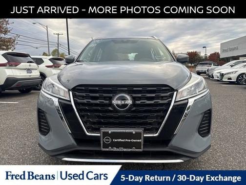 2023 Nissan Kicks SV