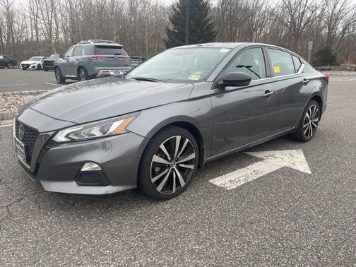 2021 Nissan Altima 2.5 SR