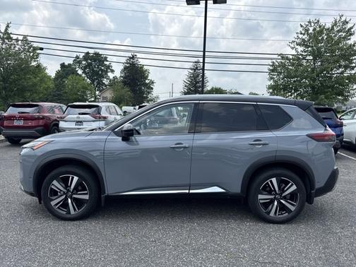 2022 Nissan Rogue Platinum