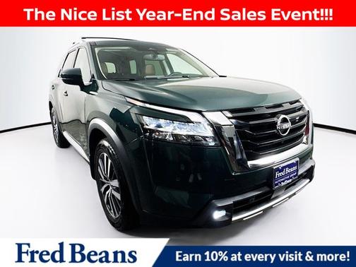 2022 Nissan Pathfinder Platinum
