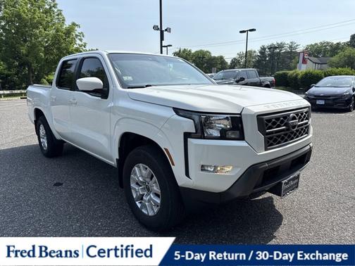2022 Nissan Frontier SV
