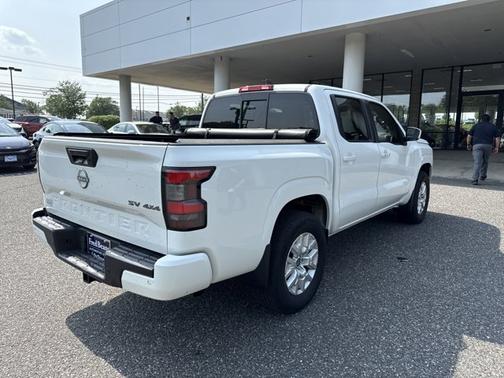2022 Nissan Frontier SV