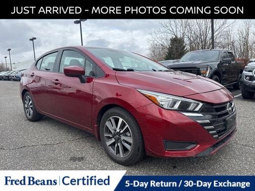 2023 Nissan Versa 1.6 SV