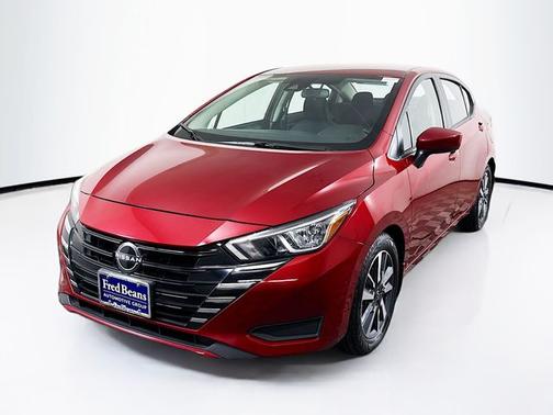 2023 Nissan Versa 1.6 SV