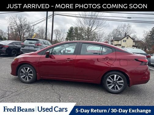 2023 Nissan Versa 1.6 SV