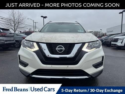 2020 Nissan Rogue SV