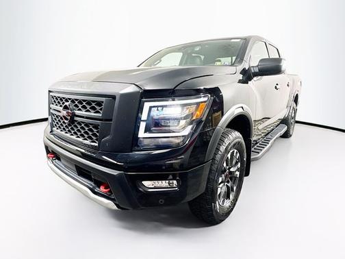 2023 Nissan Titan PRO-4X