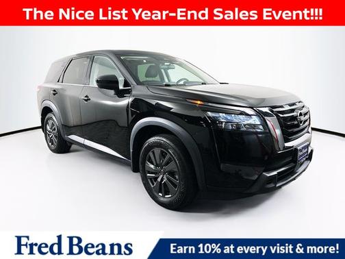 2023 Nissan Pathfinder S