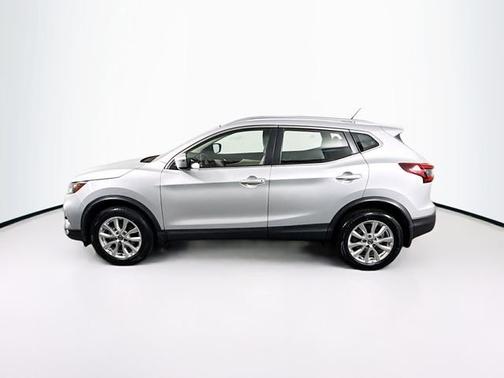 2021 Nissan Rogue Sport SV