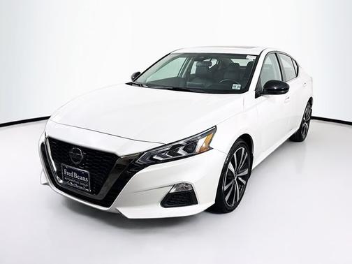 2021 Nissan Altima 2.5 SR