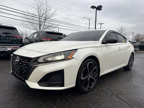 2023 Nissan Altima 2.5 SR