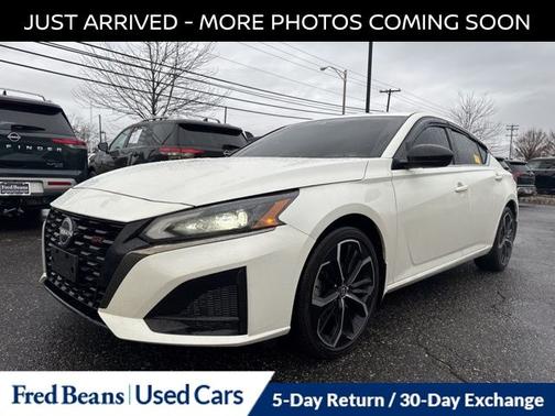 2023 Nissan Altima 2.5 SR