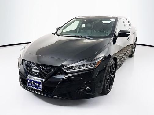 2023 Nissan Maxima SR