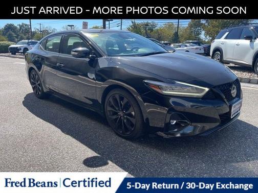 2023 Nissan Maxima SR