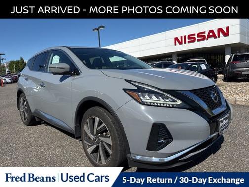 2022 Nissan Murano SL