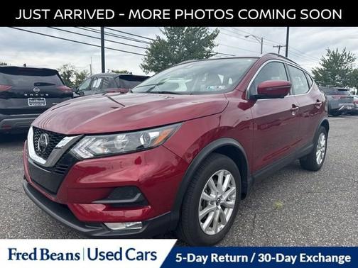 2022 Nissan Rogue Sport SV