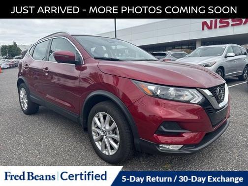 2022 Nissan Rogue Sport SV