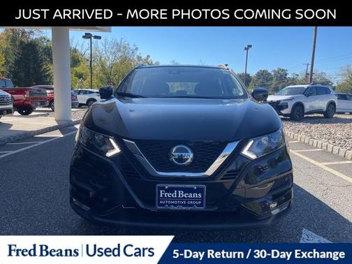 2022 Nissan Rogue Sport SV