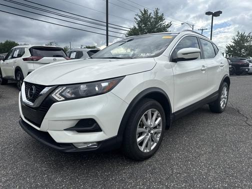 2021 Nissan Rogue Sport SV