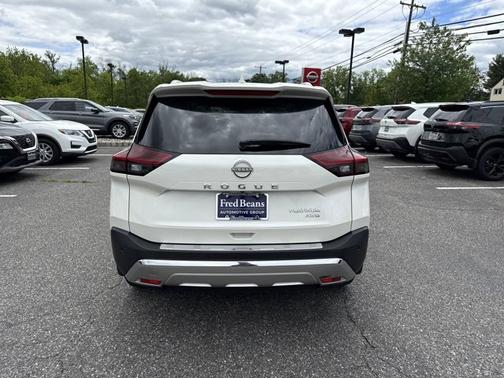 2022 Nissan Rogue Platinum