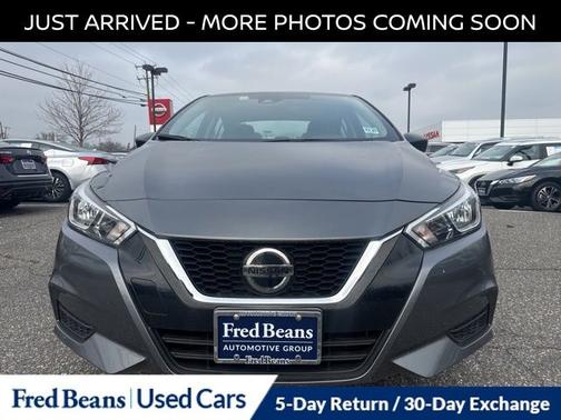 2022 Nissan Versa 1.6 S