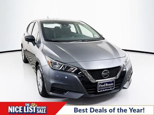 2022 Nissan Versa 1.6 S