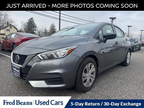 2022 Nissan Versa 1.6 S