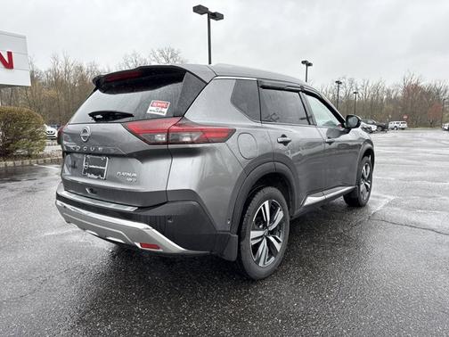 2022 Nissan Rogue Platinum