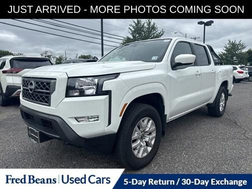 2024 Nissan Frontier SV