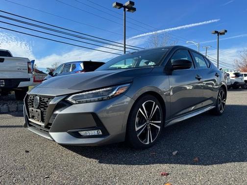 2022 Nissan Sentra SR