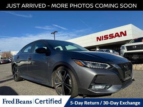 2022 Nissan Sentra SR
