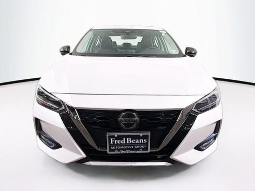 Aspen White 2023 Nissan Sentra SR