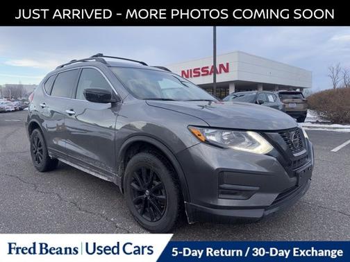 2018 Nissan Rogue SV