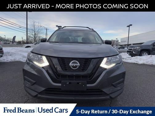 2018 Nissan Rogue SV
