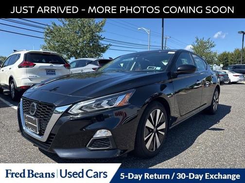 2022 Nissan Altima 2.5 SV