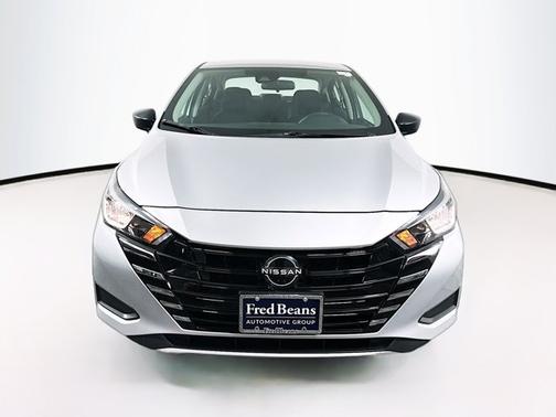 2023 Nissan Versa 1.6 S
