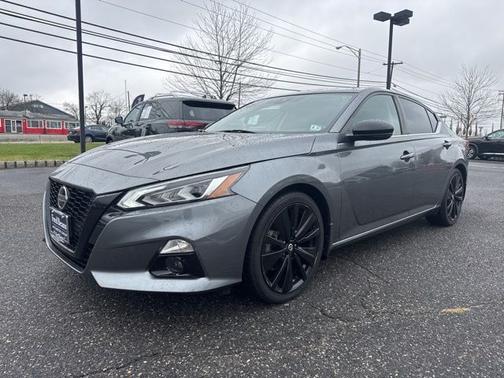 2022 Nissan Altima 2.5 SR