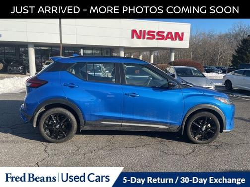 2024 Nissan Kicks SR