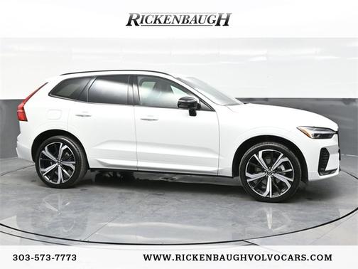 2022 Volvo XC60 B5 AWD R-Design