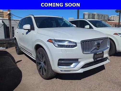 Crystal White 2023 Volvo XC90
