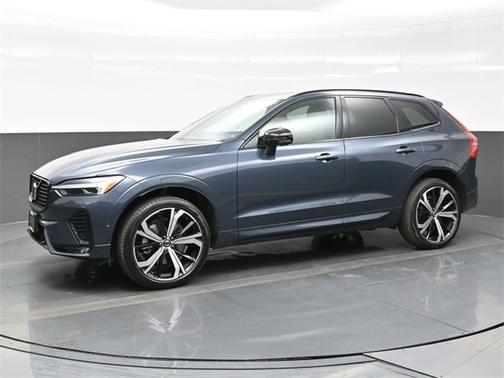 2022 Volvo XC60 B6 AWD R-Design